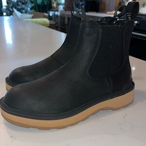Sorel Hi Line Chelsea Boot